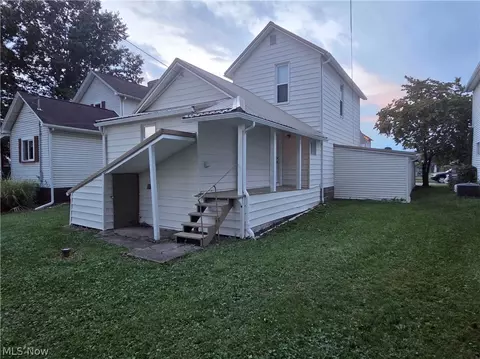 Exterior - 220 Mccrea Ave, Dennison, OH 44621 photo 2 of 3