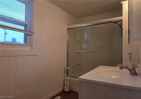 Bath - 220 Mccrea Ave, Dennison, OH 44621 photo 2 of 2