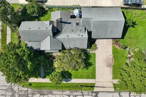 View/Area - 333 High St, Berea, OH 44017 photo 1 of 11