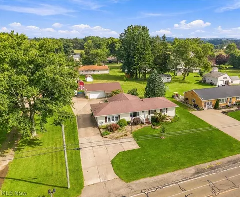 3834 Southway St SW, Massillon, OH 44646