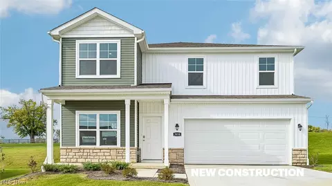 3858 Leasure Farms Dr, Zanesville, OH 43701