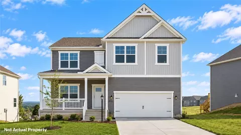 3735 Foundation Cir, Zanesville, OH 43701