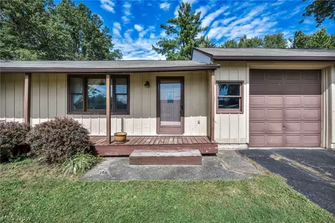 Exterior - 41878 Cooper Ave, Elyria, OH 44035 photo 5 of 14