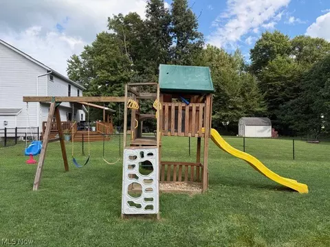 Exterior - 4916 Julie St, Rootstown, OH 44272 photo 5 of 5