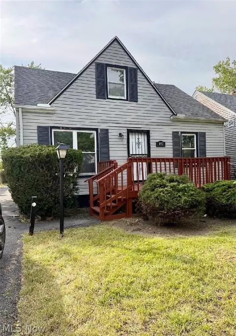 892 E 139th St, Cleveland, OH 44110