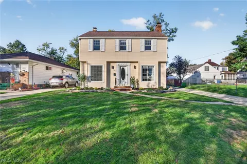 185 Gould Ave, Bedford, OH 44146