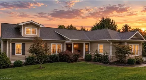 68740 Shepard Dr, Saint Clairsville, OH 43950