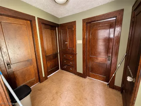 Entry Way - 3404 Lincoln St E, Canton, OH 44707 photo 2 of 2