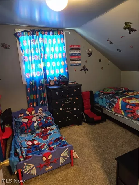 Bedroom - 80 Omar St, Struthers, OH 44471 photo 4 of 6