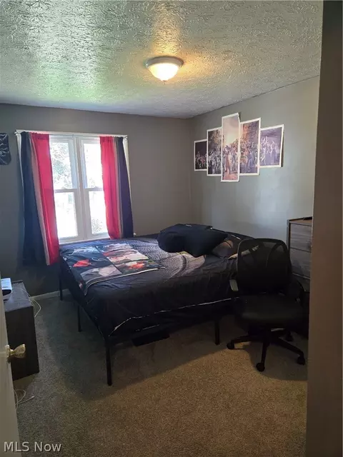 Bedroom - 80 Omar St, Struthers, OH 44471 photo 2 of 6