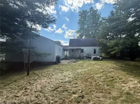 Exterior - 129 Jackson Rd, Creston, OH 44217 photo 5 of 9