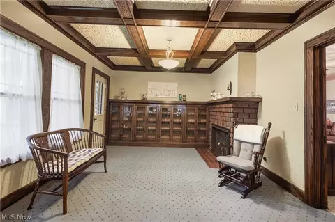 Living - 24 Overlook Blvd, Struthers, OH 44471 photo 4 of 4