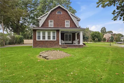 Exterior - 24 Overlook Blvd, Struthers, OH 44471 photo 2 of 5