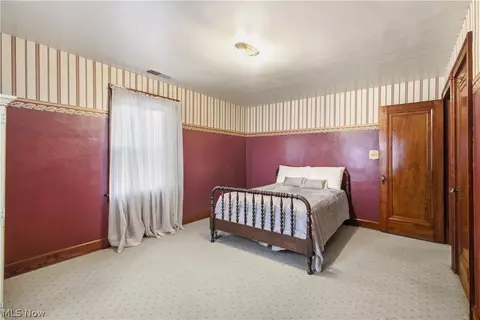 Bedroom - 24 Overlook Blvd, Struthers, OH 44471 photo 3 of 7