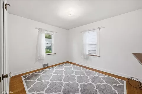 Bedroom - 144 Argyle Ave, Boardman, OH 44512 photo 2 of 6
