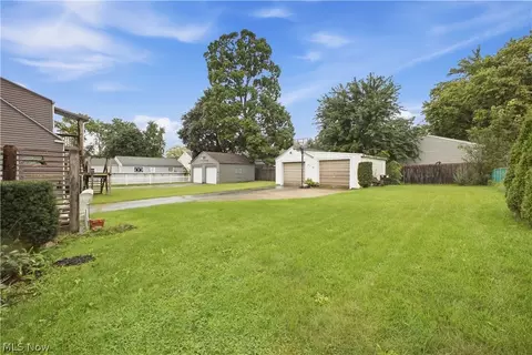 Exterior - 144 Argyle Ave, Boardman, OH 44512 photo 5 of 11