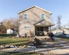 652 Alameda Ave, Sheffield Lake, OH 44054