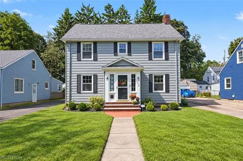 172 Westover Dr, Akron, OH 44313