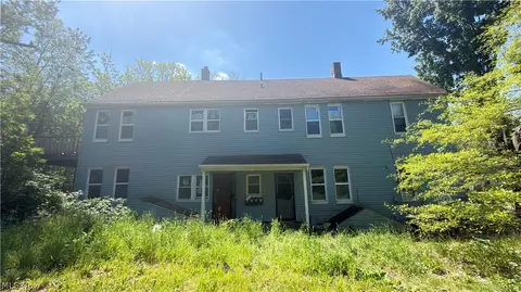 2877 Ambler St, Cleveland, OH 44104