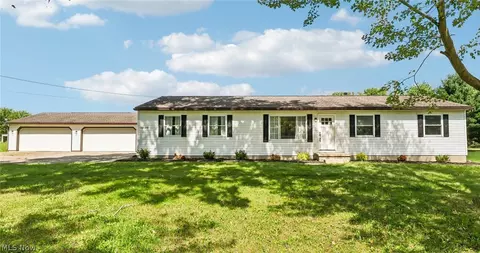 10139 Minyoung Rd, Ravenna, OH 44266