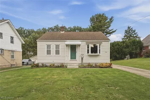 1956 Goodyear Blvd, Akron, OH 44305