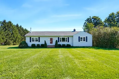 20579 Foster Rd, Wellington, OH 44090