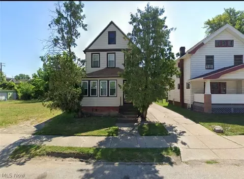 979 E 129th St, Cleveland, OH 44108