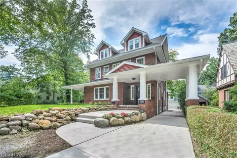 2094 Lamberton Rd, Cleveland Heights, OH 44118
