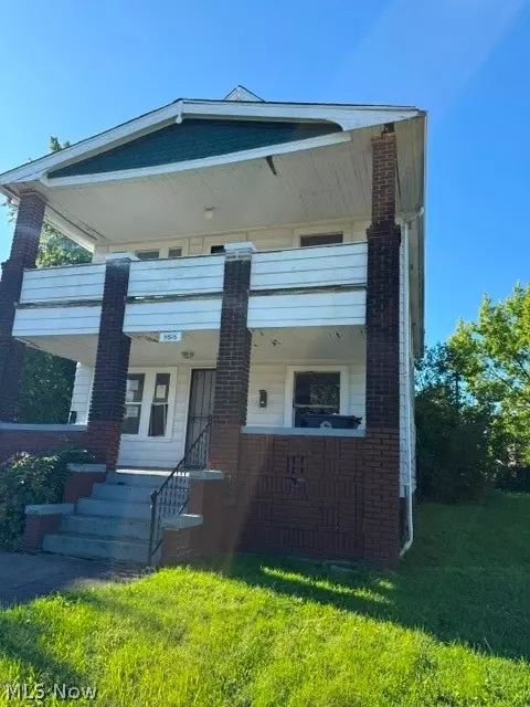 9816 Manor Ave, Cleveland, OH 44104