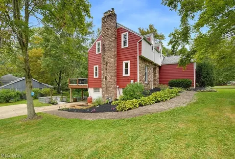 7749 State Route 43, Kent, OH 44240