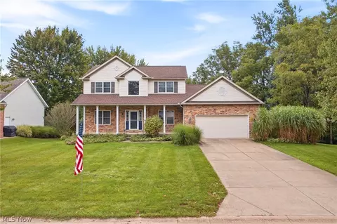 5688 Shallow Creek Ave, Louisville, OH 44641