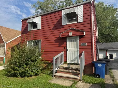16401 Judson Dr, Cleveland, OH 44128
