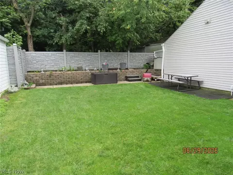 Exterior - 1733 E 238th St, Euclid, OH 44117 photo 4 of 4