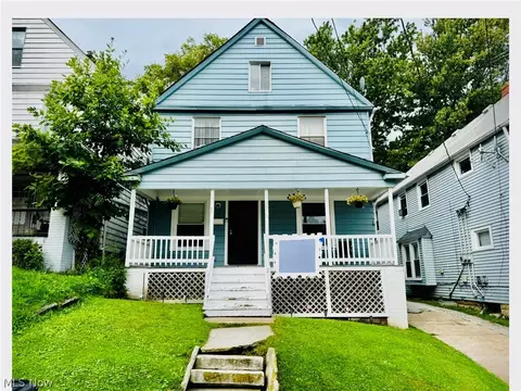 3216 W 95th St, Cleveland, OH 44102