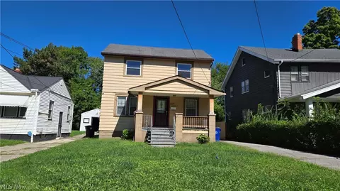 10017 Sandusky Ave, Cleveland, OH 44105