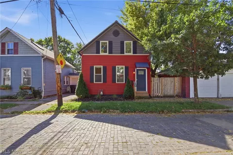 5215 Duke Ave, Cleveland, OH 44102