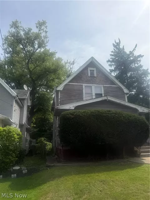 4103 E 113th St, Cleveland, OH 44105
