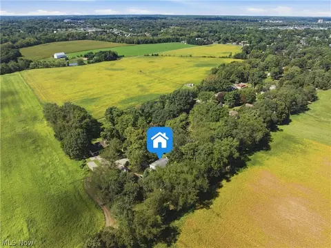 View/Area - 6180 Chesham Ave NE, Canton, OH 44721 photo 3 of 5