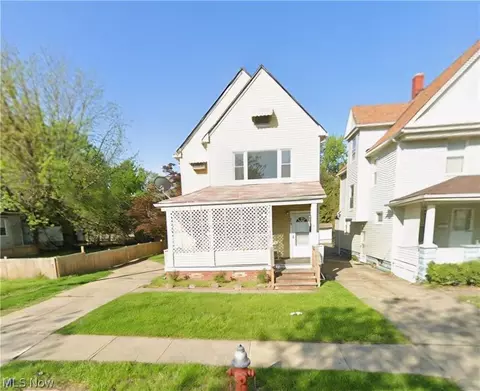 810 E 157th St, Cleveland, OH 44110