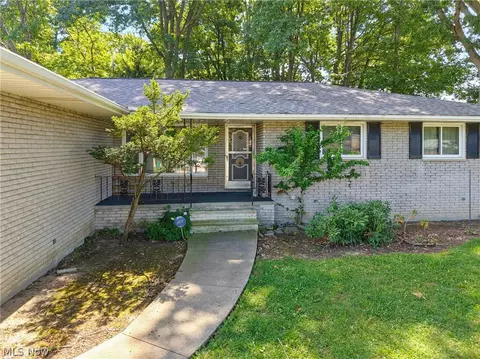Other - 1780 E Parkhaven Dr, Seven Hills, OH 44131 photo 1 of 7