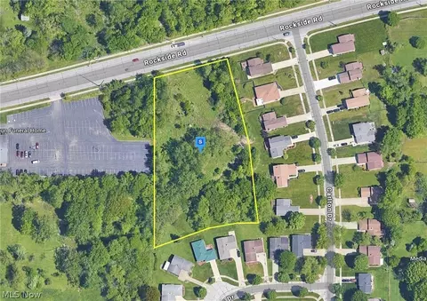 23100 Rockside Rd, Bedford Heights, OH 44146