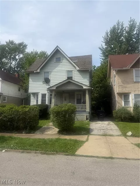 3702 E 104th St, Cleveland, OH 44105