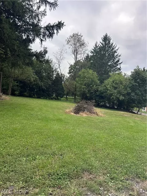 1308 Sunrise Ave, Zanesville, OH 43701