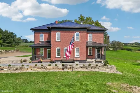 3636 Salem Unity Rd, Columbiana, OH 44408