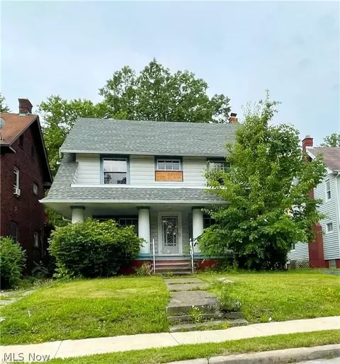 936 Dresden Rd, Cleveland Heights, OH 44112