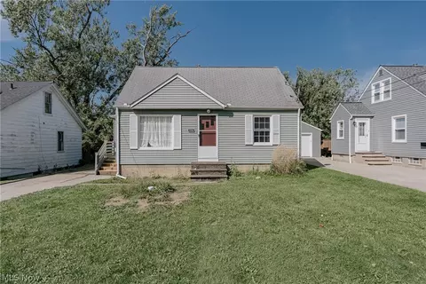 774 Mckinley Ave, Bedford, OH 44146