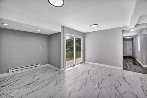 Entry Way - 6940 Lake Rd W, Ashtabula, OH 44004 photo 2 of 2