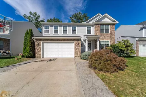 32834 Rebecca Ln, Avon Lake, OH 44012