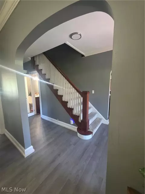 Entry Way - 3127 Avon Blvd, Ashtabula, OH 44004 photo 3 of 7