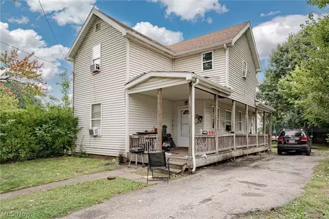 7602 Berry Ave, Cleveland, OH 44102
